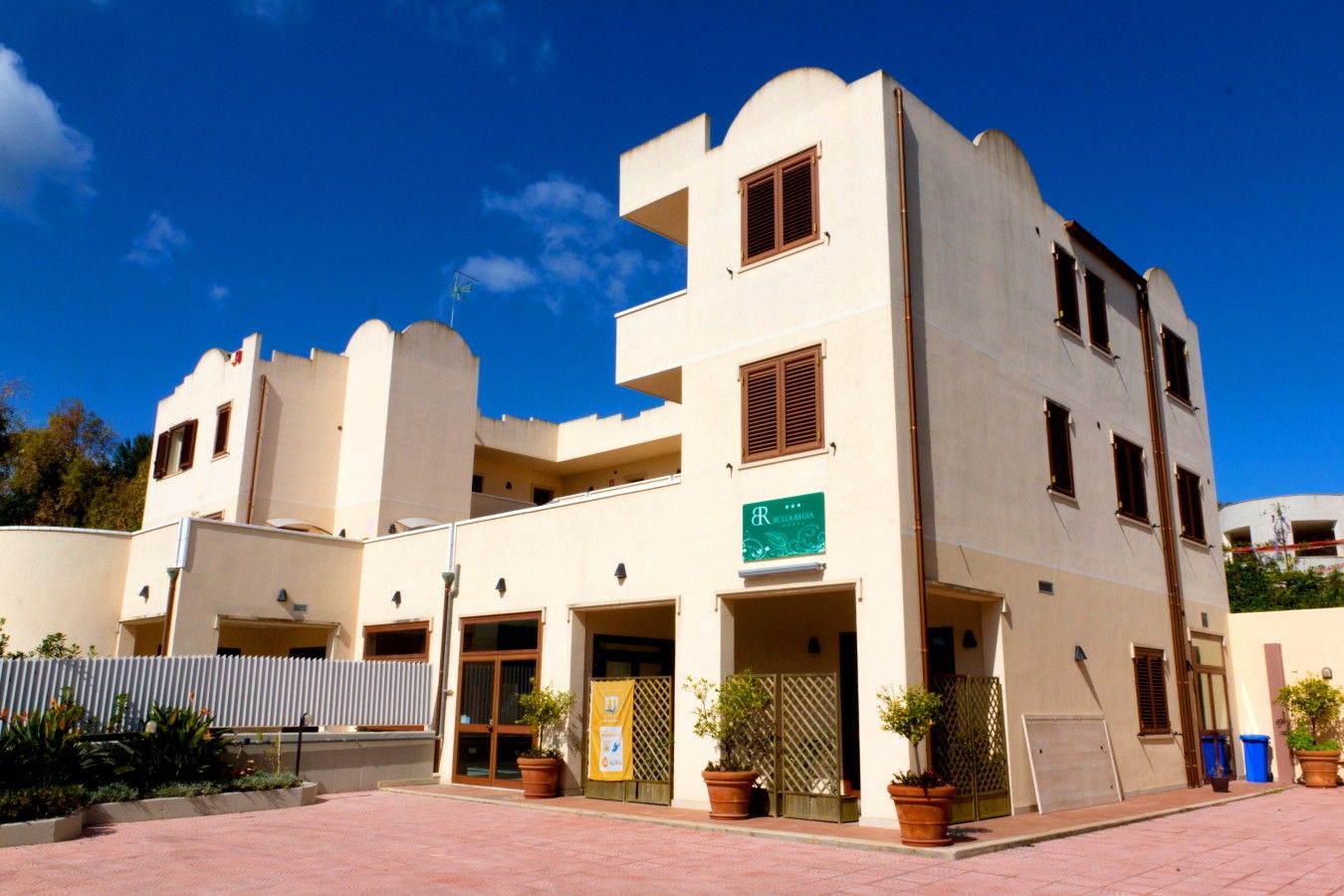 פונטנה ביאנקה Hotel Bulla Regia מראה חיצוני תמונה